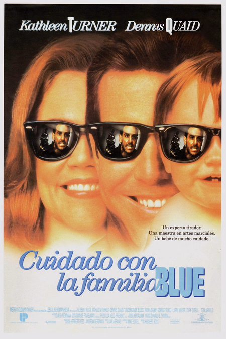 Póster de la película Cuidado con la familia Blue